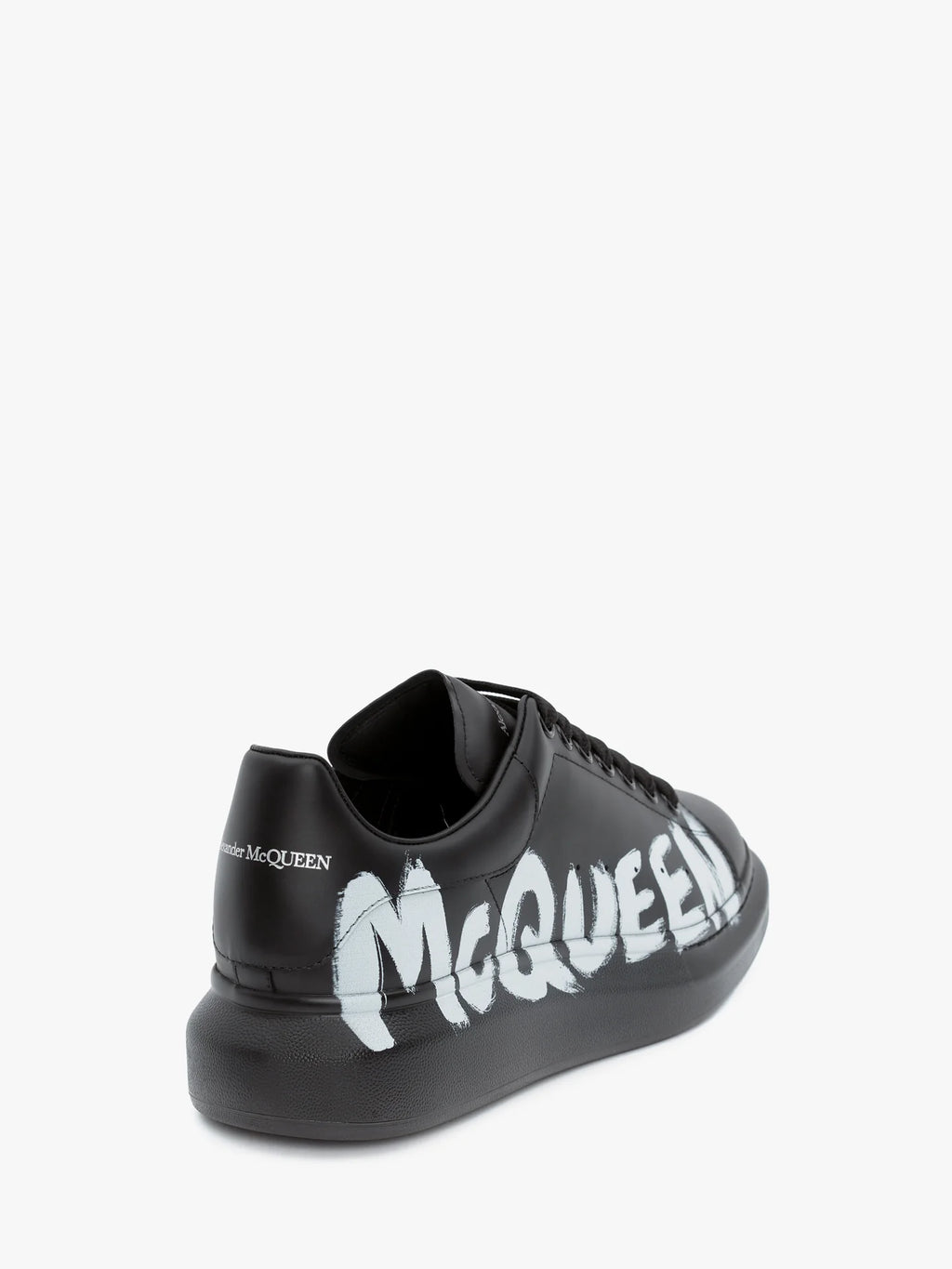 Sneaker Oversize McQueen Graffiti in Bianco/nero