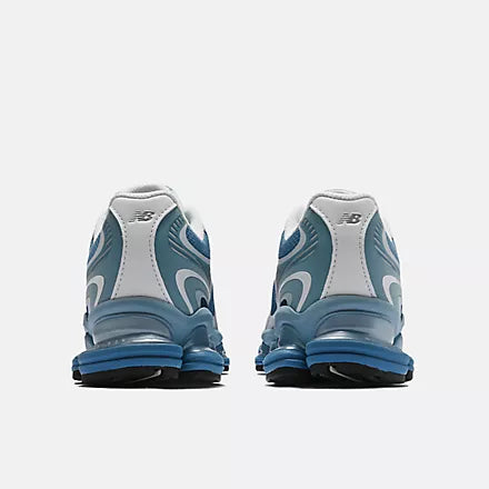 NEW BALANCE ABZORB 2000